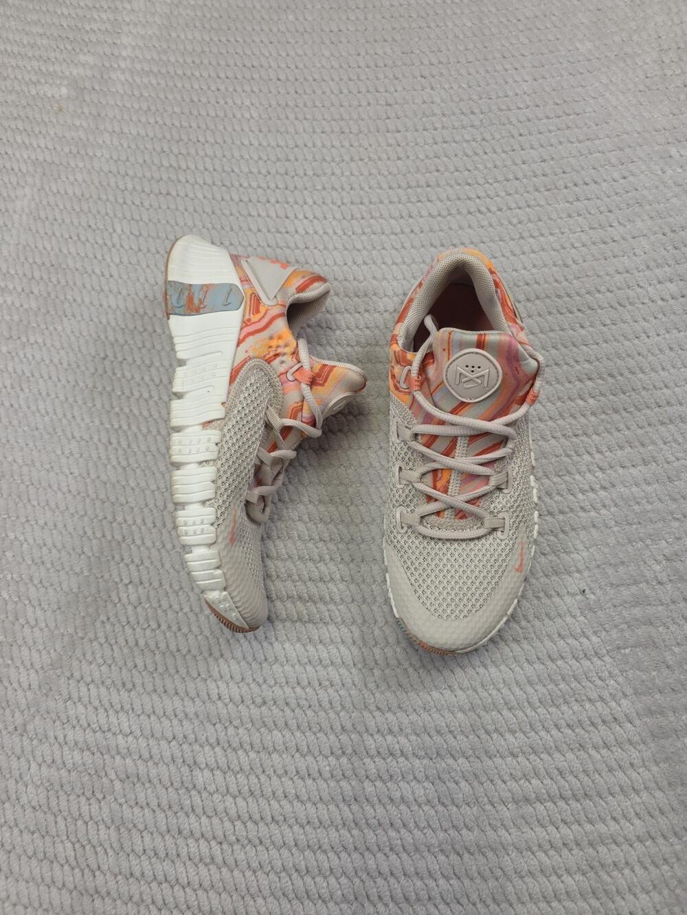 Nike Shoes Womens Size 7.5 Nike Free Metcon 4 Training Shoes Desert Sand Crimson